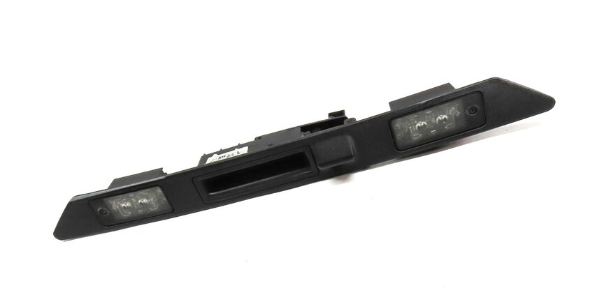 Thumbnail 3: 2014 AUDI Q7 (4L) REAR HATCH TRUNK HANDLE w/ LICENSE PLATE LIGHTS