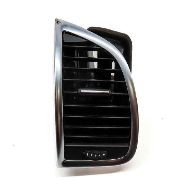 Thumbnail 2: 2014 AUDI Q7 (4L) FRONT DASH FAR LEFT OUTER A/C HEATER AIR VENT (BLACK & SILVER)