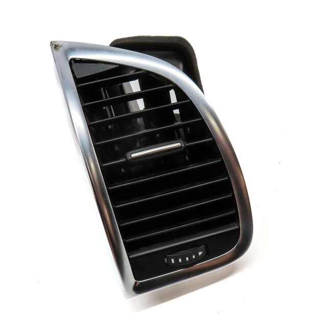 Thumbnail 3: 2014 AUDI Q7 (4L) FRONT DASH FAR LEFT OUTER A/C HEATER AIR VENT (BLACK & SILVER)