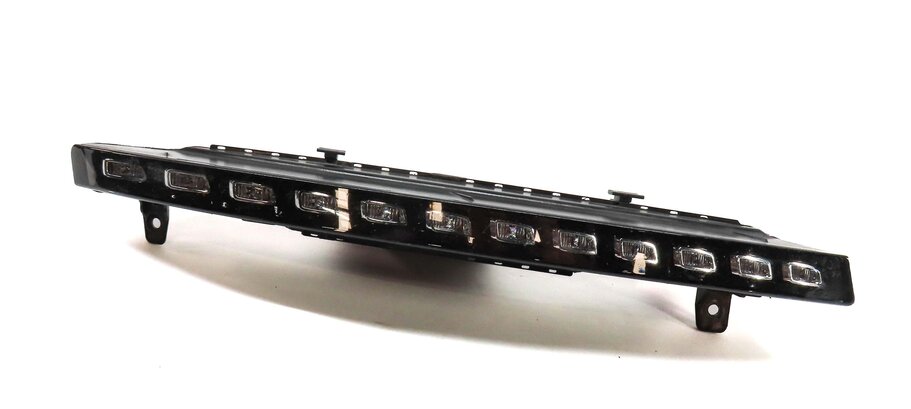 2010-2015 AUDI Q7 (4L) RIGHT FRONT PASSENGER TURN SIGNAL MARKER LIGHT LAMP (LED)