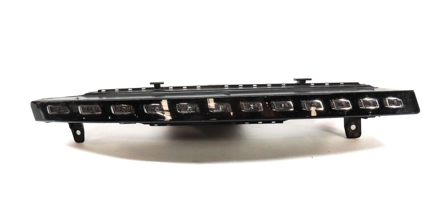 Thumbnail 4: 2010-2015 AUDI Q7 (4L) RIGHT FRONT PASSENGER TURN SIGNAL MARKER LIGHT LAMP (LED)