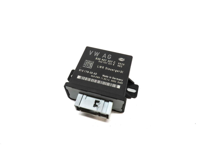 2014 AUDI Q7 (4L) XENON ADAPTIVE HEADLIGHT HEAD LIGHT LAMP RANGE CONTROL MODULE