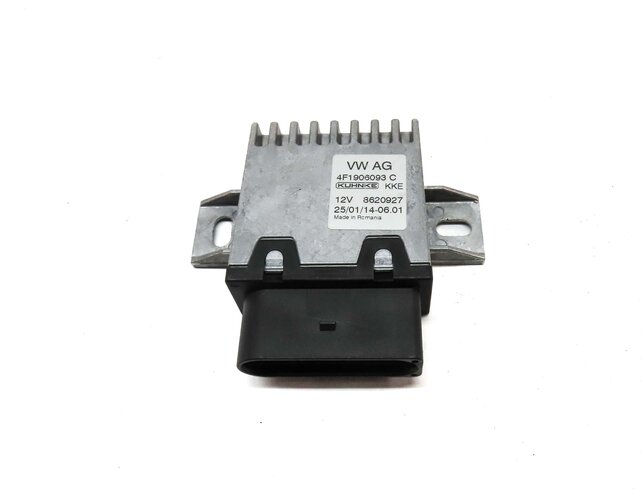 Thumbnail 2: 2014 AUDI Q7 (4L) 3.0L SUPERCHARGED ENGINE FUEL PUMP CONTROL MODULE 4F1906093C