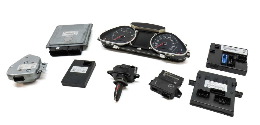 13-15 AUDI Q7 (4L) 3.0L CTWB SUPERCHARGED ENGINE BCM IMMOBILIZER MODULE KEY SET