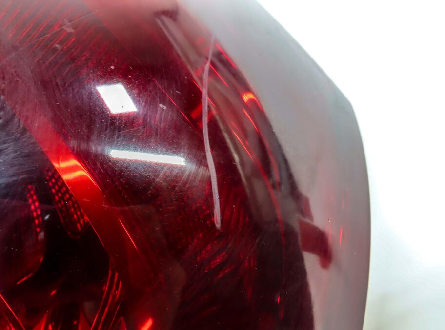 Thumbnail 8: 2010-2015 AUDI Q7 (4L) REAR RIGHT PASSENGER TAILLIGHT BRAKE LIGHT LAMP (LED)