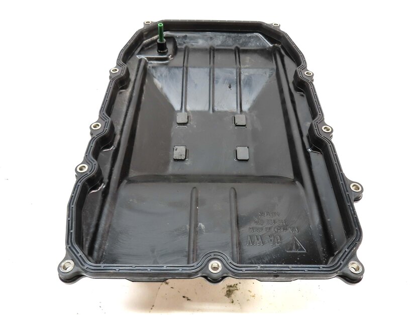 Thumbnail 5: 2011-2017 VW TOUAREG AUDI Q7 (4L) 3.0L 3.6L ENGINE AUTO TRANSMISSION OIL PAN