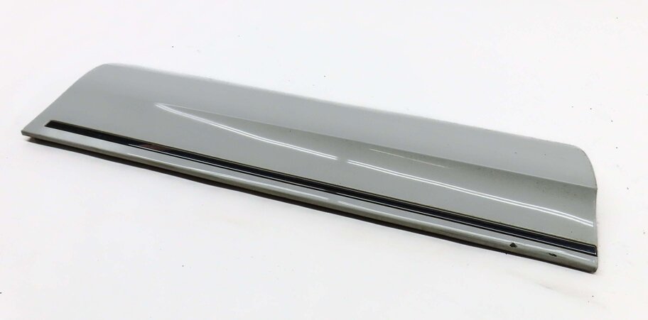 2014 AUDI Q7 (4L) REAR LEFT LOWER DOOR TRIM MOULDING PANEL (CARRARA WHITE)