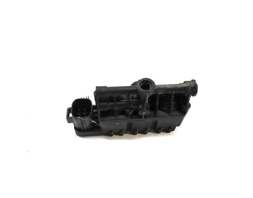 Thumbnail 4: 2006 LAND RANGE ROVER (L322) AIR SUSPENSION TRANSFER RELIEF VALVE RVH500060