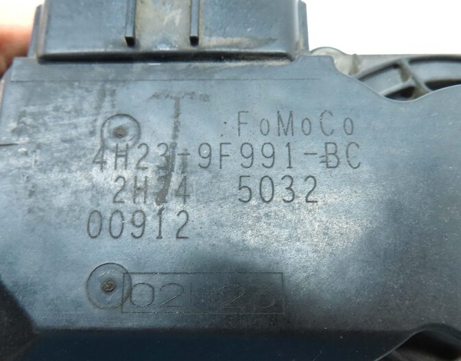 Thumbnail 6: 05-06 LAND ROVER LR3 RANGE ROVER SPORT (L320 L322) 4.2L / 4.4L V8 THROTTLE BODY