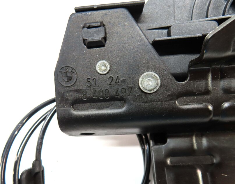 Thumbnail 7: 2006 LAND RANGE ROVER (L322) REAR TRUNK UPPER LOCK LATCH ACTUATOR 51248408492