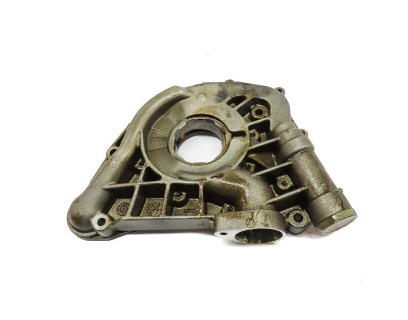 Thumbnail 2: 2006 LAND RANGE ROVER (L322) 4.4L ENGINE OIL PUMP 4H23-660-BB