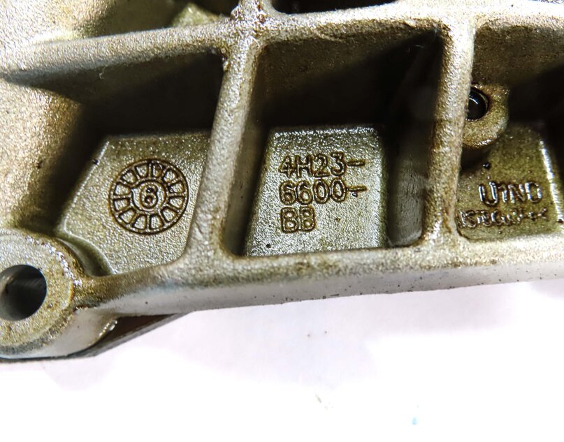 Thumbnail 7: 2006 LAND RANGE ROVER (L322) 4.4L ENGINE OIL PUMP 4H23-660-BB