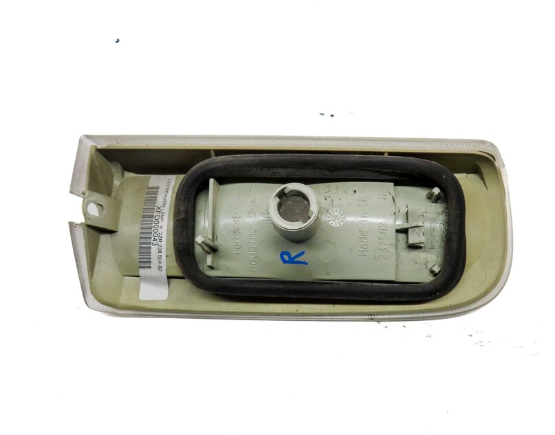 Thumbnail 5: 2006 LAND RANGE ROVER (L322) REAR RIGHT PASSENGER TRUNK REVERSE LIGHT XFD000043