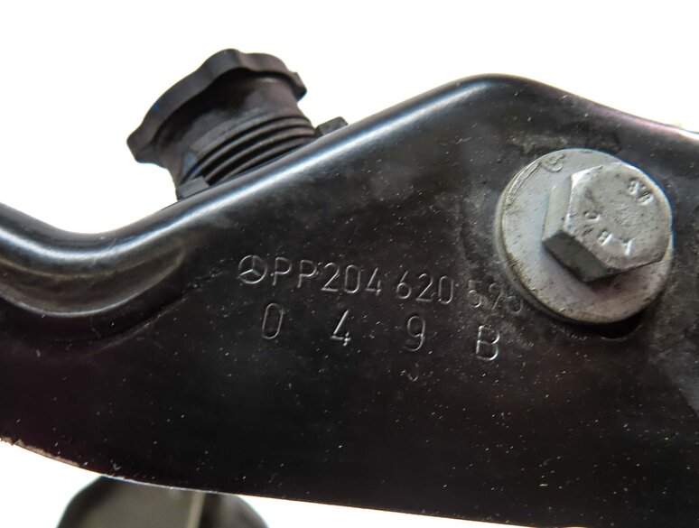 Thumbnail 7: 2011 MERCEDES C300 (W204) FRONT LEFT DRIVER HEADLIGHT MOUNT BRACKET 204620595