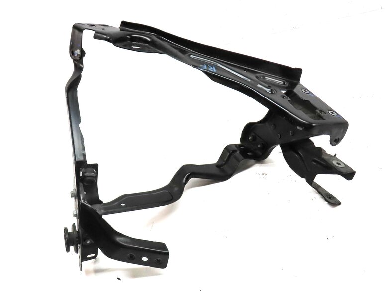 Thumbnail 3: 2011 MERCEDES C300 (W204) FRONT RIGHT HEADLIGHT HEAD LIGHT LAMP MOUNT BRACKET