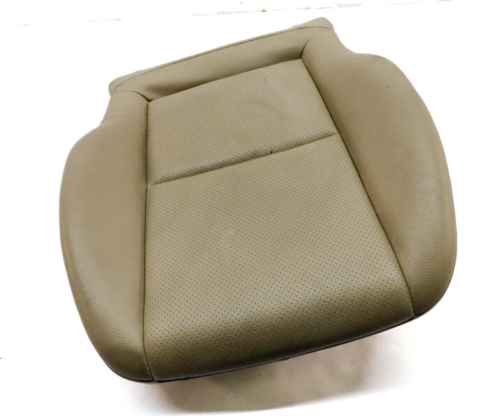 Thumbnail 3: 2011 MERCEDES C300 W204 FRONT RIGHT PASSENGER LOWER HEATED SEAT CUSHION (BEIGE)