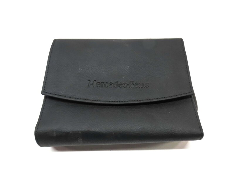 2011 MERCEDES C300 (W204) 3.0L M272 ENGINE OWNERS MANUAL BOOKLET SET 5 w/ CASE