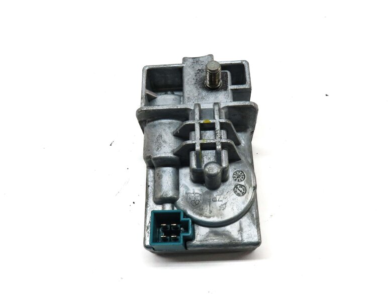 Thumbnail 2: 2011 MERCEDES C300 (W204) FRONT LEFT STEERING COLUMN ELECTRIC LOCK MODULE