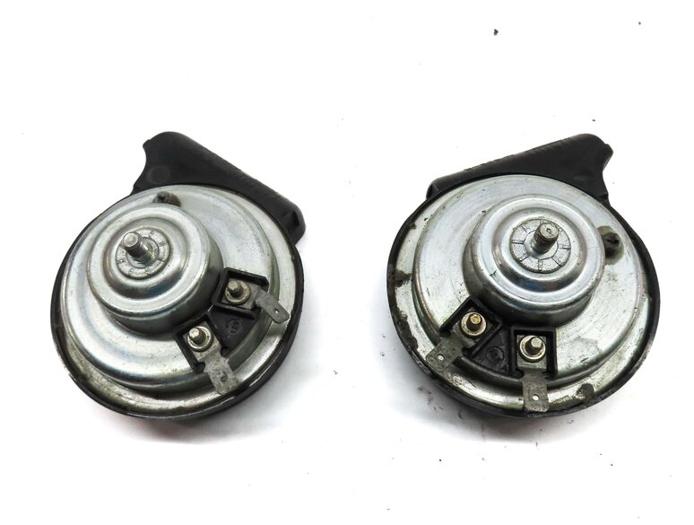 Thumbnail 4: 08-18 MERCEDES C E GLK CLS (W204 W207 W212 X204 C218) HIGH & LOW TONE HORN SET