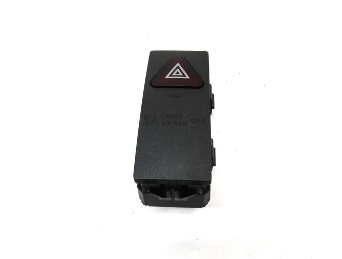 Thumbnail 2: 2011 MERCEDES C300 W204 DASH HAZARD EMERGENCY FLASHERS SWITCH BUTTON 2048701058