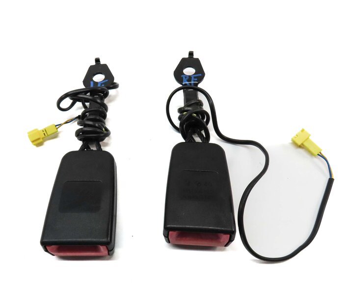Thumbnail 5: 09-15 MERCEDES C GLK CLASS (X204 W204) FRONT LEFT & RIGHT SEATBELT RECEIVER SET2
