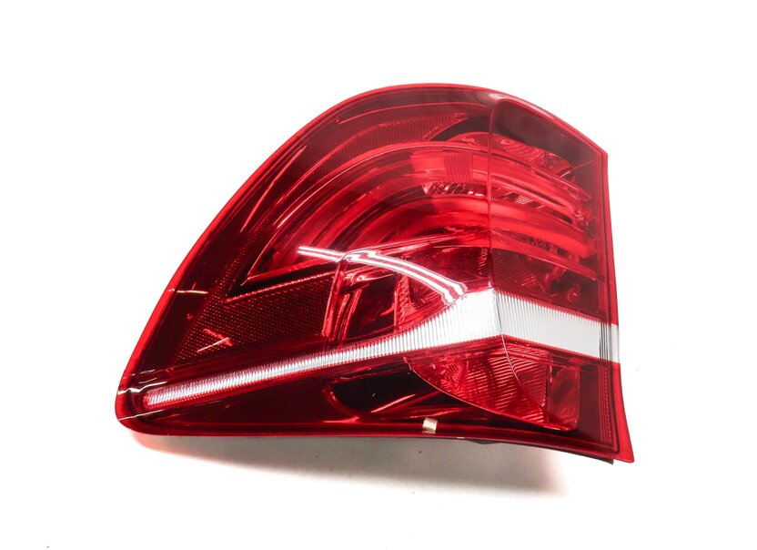 Thumbnail 5: 11-17 BMW X3 (F25) RIGHT PASSENGER OUTER INCANDESCENT TAILLIGHT LAMP (OPT 522)