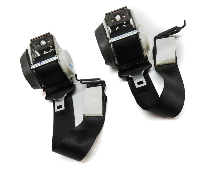 Thumbnail 2: 2017 BMW X3 (F25) REAR LEFT & RIGHT SEATBELT SEAT BELT RETRACTOR SET 2 (BLACK)