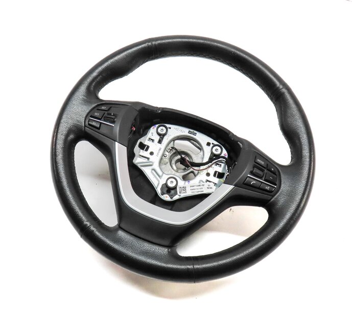 2011-2018 BMW X3 X4 (F25 F26) 3 SPOKE STEERING WHEEL w/ SWITCHES & TRIM (BLACK)