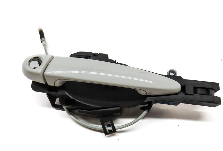 Thumbnail 4: 08-14 BMW X3 X5 X5M X6 X6M (E70 E71 F25) LEFT DRIVER DOOR HANDLE (ALPINE WHITE)