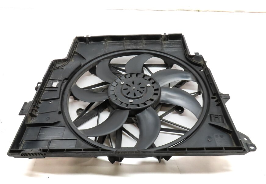 Thumbnail 4: 13-18 BMW X3 X4 (F25 F26) 2.0L N20 TURBO ENGINE RADIATOR COOLING FAN & SHROUD