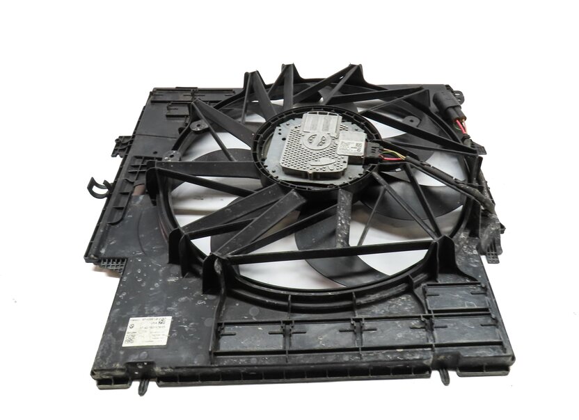 Thumbnail 5: 13-18 BMW X3 X4 (F25 F26) 2.0L N20 TURBO ENGINE RADIATOR COOLING FAN & SHROUD