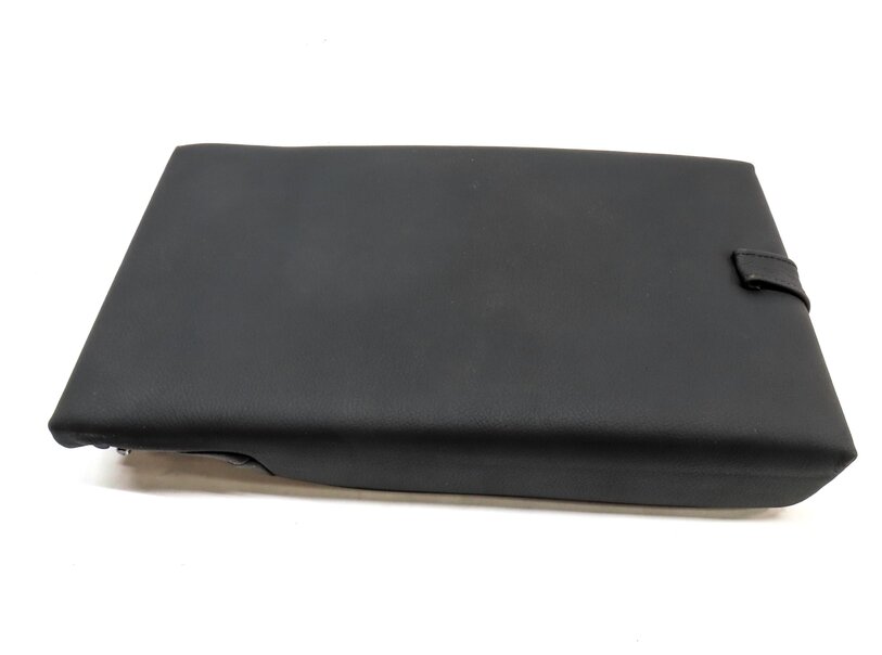 Thumbnail 4: 2017 BMW X3 (F25) REAR SEAT FOLD DOWN ARMREST ARM REST CUPHOLDER (BLACK LEATHER)