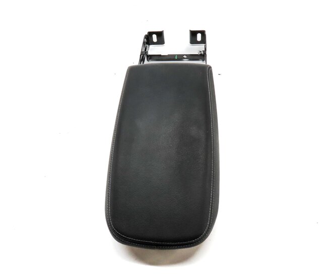 Thumbnail 2: 11-18 BMW X3 X4 F25 F26 FRONT CENTER CONSOLE STORAGE ARMREST LID (BLACK LEATHER)