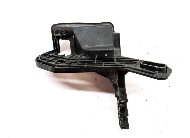 Thumbnail 6: 2015 LAND RANGE ROVER EVOQUE (L538) FRONT RIGHT FENDER MOUNT BRACKET LOIRE BLUE