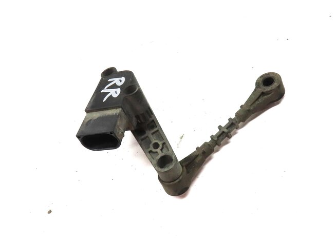Thumbnail 3: 2015 LAND RANGE ROVER EVOQUE (L538) REAR RIGHT SUSPENSION HEIGHT LEVEL SENSOR