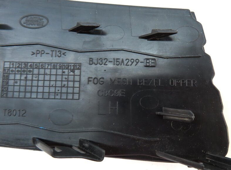 Thumbnail 9: 2015 LAND RANGE ROVER EVOQUE (L538) FRONT LEFT DRIVER FOGLIGHT TRIM SET2