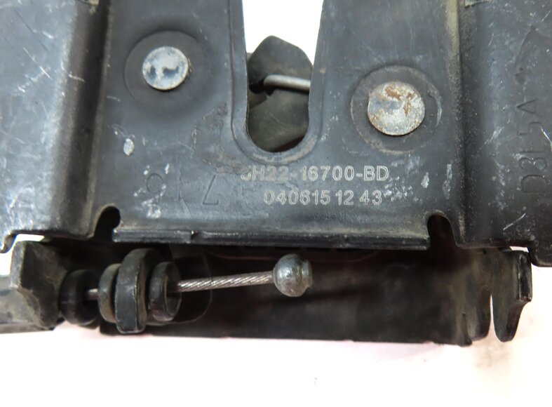 Thumbnail 10: 2015 LAND RANGE ROVER EVOQUE (L538) HOOD LEFT & RIGHT LOCK LATCH SET 2 w/ CABLE