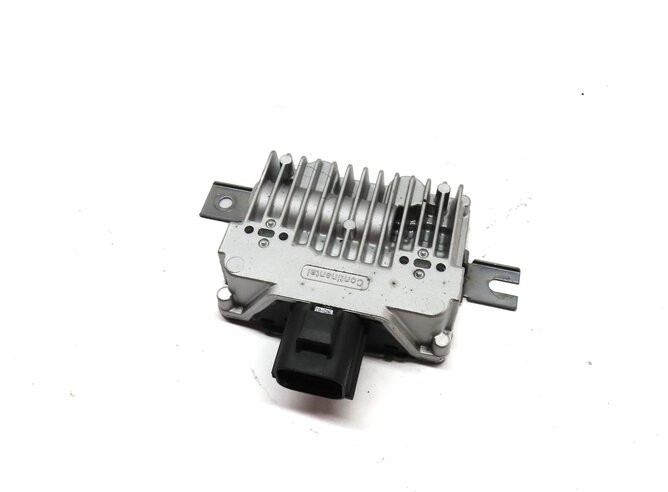 Thumbnail 1: 2010-2015 LR2 LR4 EVOQUE RANGE ROVER SPORT (L320 L538) FUEL PUMP CONTROL MODULE