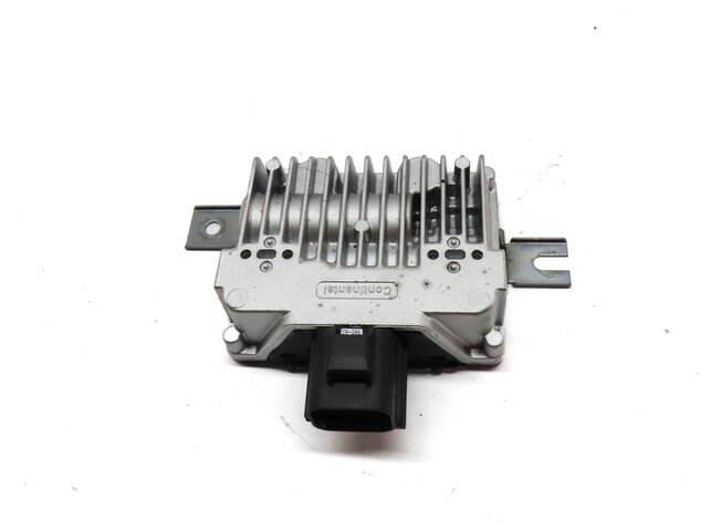 Thumbnail 2: 2010-2015 LR2 LR4 EVOQUE RANGE ROVER SPORT (L320 L538) FUEL PUMP CONTROL MODULE