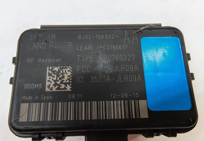 Thumbnail 17: 2014-2015 RANGE ROVER EVOQUE (L538) 2.0L TURBO ENGINE IMMOBILIZER MODULE KEY SET
