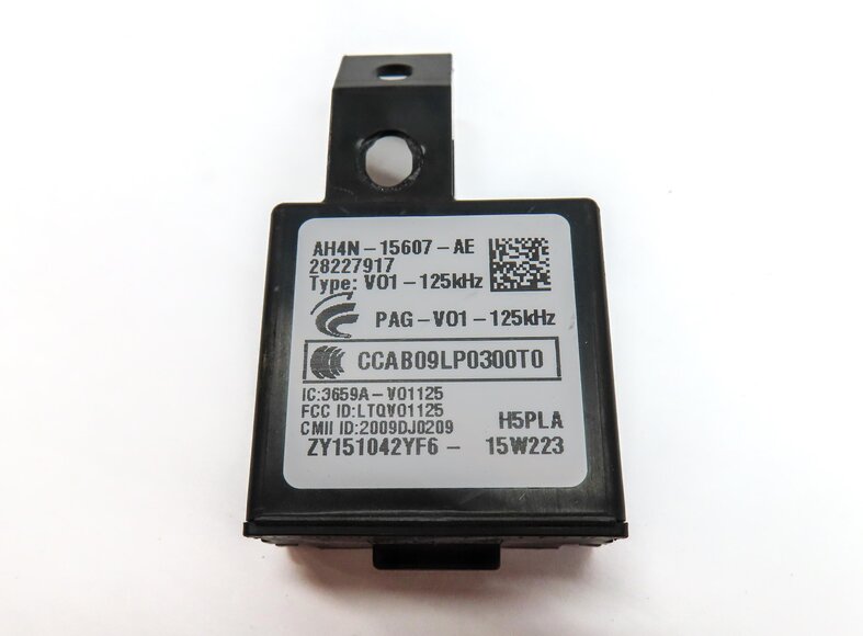 Thumbnail 19: 2014-2015 RANGE ROVER EVOQUE (L538) 2.0L TURBO ENGINE IMMOBILIZER MODULE KEY SET