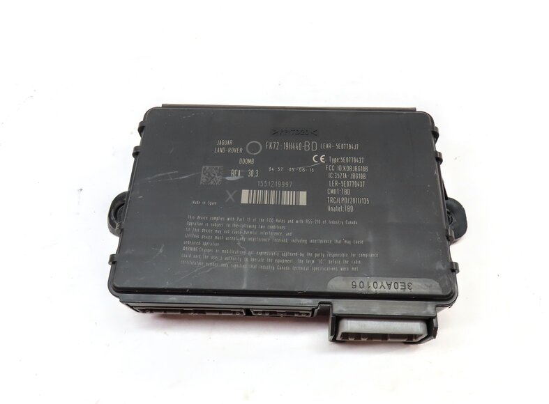 Thumbnail 4: 2014-2015 RANGE ROVER EVOQUE (L538) 2.0L TURBO ENGINE IMMOBILIZER MODULE KEY SET