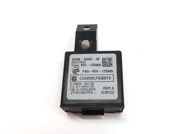 Thumbnail 9: 2014-2015 RANGE ROVER EVOQUE (L538) 2.0L TURBO ENGINE IMMOBILIZER MODULE KEY SET