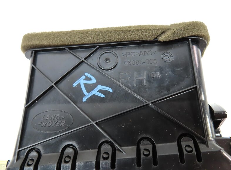 Thumbnail 7: 2015 LAND RANGE ROVER EVOQUE (L538) DASH FAR RIGHT OUTER HVAC AC HEATER AIR VENT