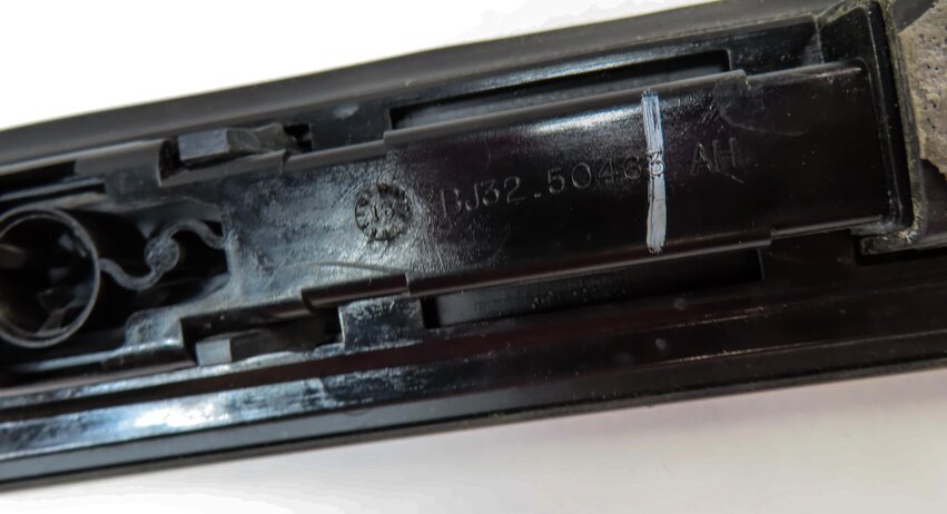 Thumbnail 6: 2015 LAND RANGE ROVER EVOQUE (L538) REAR LEFT UPPER ROOF MOULDING TRIM (BLACK)