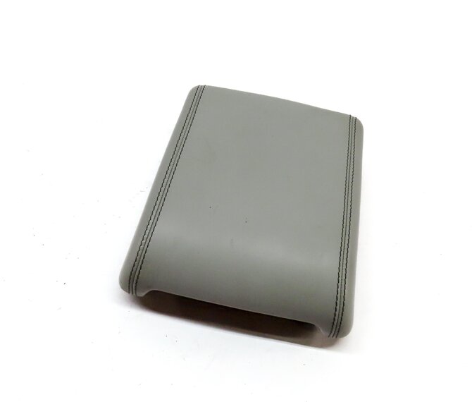 Thumbnail 1: 12-15 RANGE ROVER EVOQUE (L538) FRONT CENTER CONSOLE ARMREST LID (CIRRUS GREY)