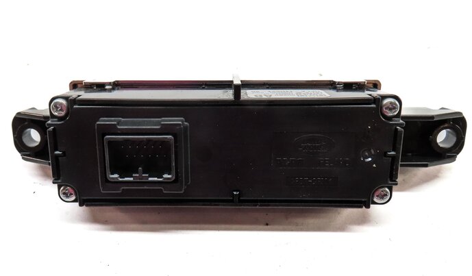 Thumbnail 5: 2015 LAND RANGE ROVER EVOQUE (L538) REAR HEATED SEAT SWITCH BUTTON PANEL