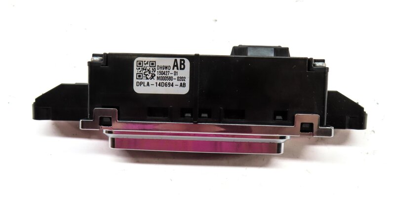 Thumbnail 6: 2015 LAND RANGE ROVER EVOQUE (L538) REAR HEATED SEAT SWITCH BUTTON PANEL