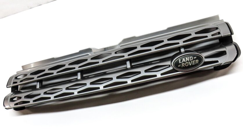 Thumbnail 3: 2013-2015 RANGE ROVER EVOQUE (L538) FRONT UPPER HOOD AIR VENT GRILLE TRIM
