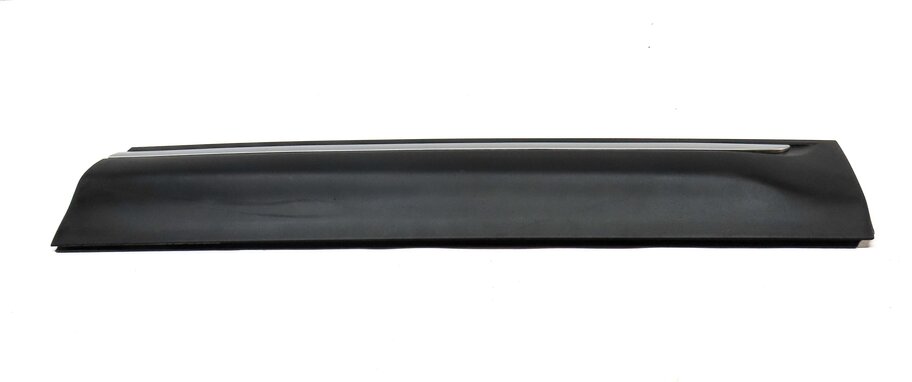 Thumbnail 4: 2015 LAND RANGE ROVER EVOQUE (L538) FRONT RIGHT LOWER DOOR MOULDING TRIM (BLACK)
